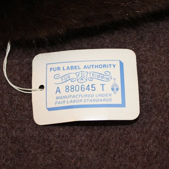 Vintage Garfinkels Womens Wool? Coat Mink Fur Collar Double Breasted NWT Large? - Picture 5 of 16